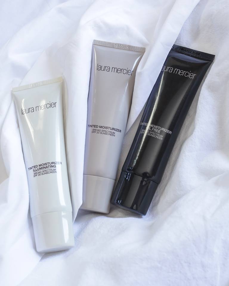 Laura Mercier, Laura Mercier Tinted Moisturizer Oil Free SPF 20, Laura Mercier Tinted Moisturizer Oil Free SPF 20 UVB/UVA 50 ml., Laura Mercier Tinted Moisturizer Oil Free SPF 20 UVB/UVA 50 ml. รีวิว, Laura Mercier Tinted Moisturizer Oil Free SPF 20 UVB/UVA 50 ml. ราคา, Laura Mercier Tinted Moisturizer Oil Free SPF 20 UVB/UVA 50 ml. #3C1 Fawn รองพื้นเนื้อละเอียด บางเบา สูตร Oil Free ช่วยควบคุมความมัน เพื่อผิวสวยสดใสเปล่งประกายแลดูสุขภาพดี, Laura Mercier Tinted Moisturizer Oil Free SPF 20 UVB/UVA 50 ml. #3C1 Fawn